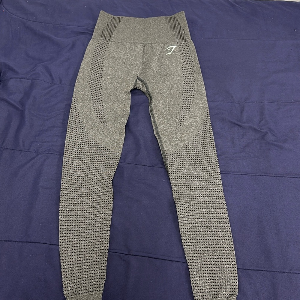 Gym shark grey leggings